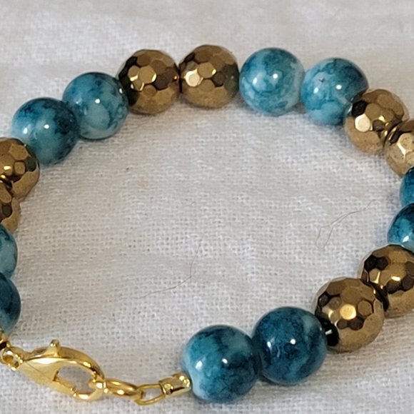 Teal and White Swirl and Gold Bracelet - Picture 1 of 9